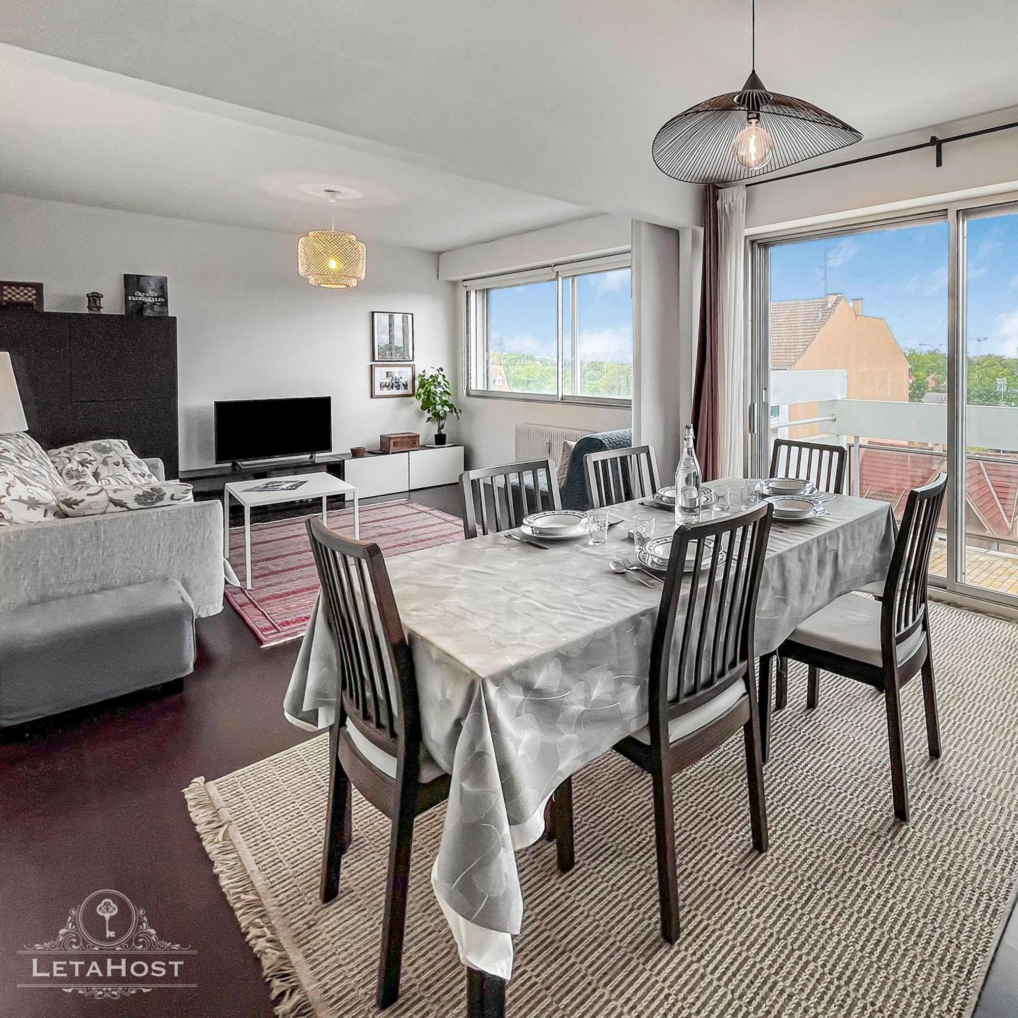 Apartamento Vue Degagee, Cuisine Moderne Et Wifi Estrasburgo Exterior foto